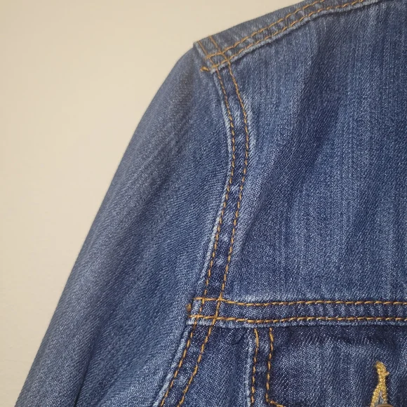 Bagatelle Boho Flower Embroidery Jean Jacket - Picture 7 of 16